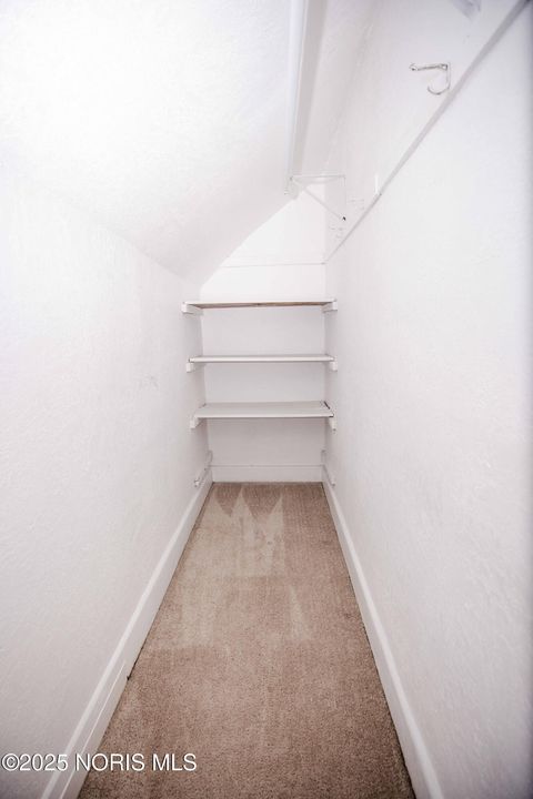 Tiny photo for 2032 Elliott Avenue, Toledo, OH 43606 (MLS # 10002275)