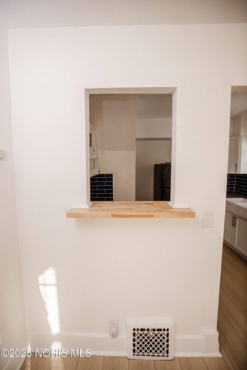 Tiny photo for 2032 Elliott Avenue, Toledo, OH 43606 (MLS # 10002275)