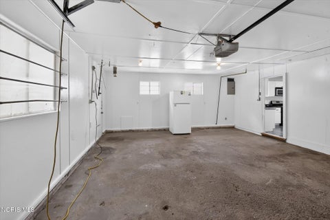 Tiny photo for 103 Independence Road, Toledo, OH 43607 (MLS # 10010573)