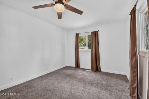 Tiny photo for 103 Independence Road, Toledo, OH 43607 (MLS # 10010573)