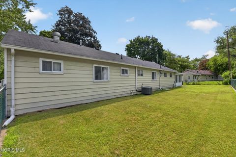 Tiny photo for 103 Independence Road, Toledo, OH 43607 (MLS # 10010573)