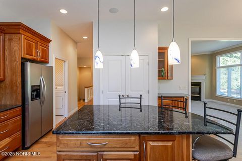 Tiny photo for 3816 Ravine Hollow Court, Maumee, OH 43537 (MLS # 10000319)