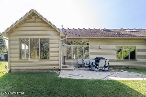 Tiny photo for 3816 Ravine Hollow Court, Maumee, OH 43537 (MLS # 10000319)