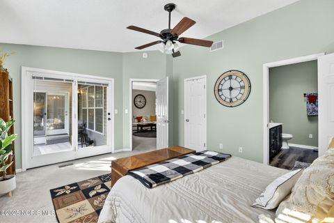 Tiny photo for 925 W Melrose Avenue, Findlay, OH 45840 (MLS # 10000414)