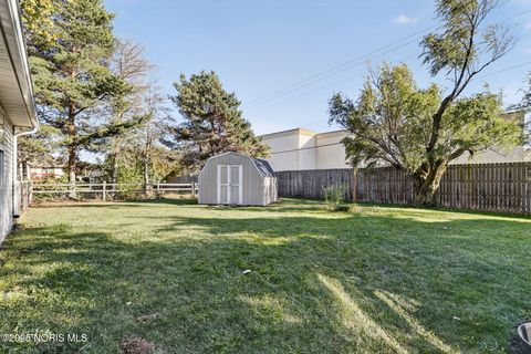 Tiny photo for 925 W Melrose Avenue, Findlay, OH 45840 (MLS # 10000414)
