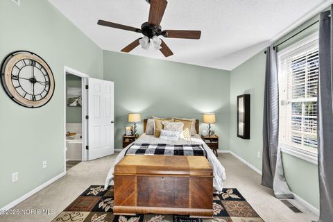 Tiny photo for 925 W Melrose Avenue, Findlay, OH 45840 (MLS # 10000414)