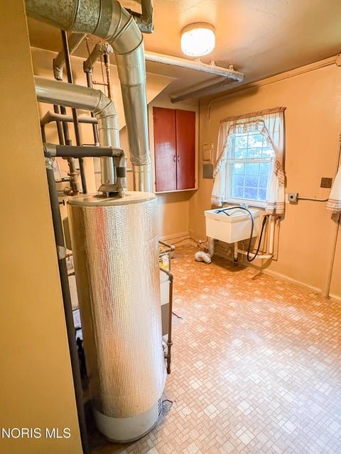 Tiny photo for 2666 Secor Road, Toledo, OH 43606 (MLS # 10012545)