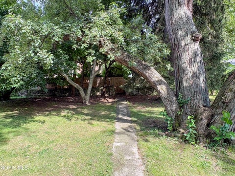 Tiny photo for 2666 Secor Road, Toledo, OH 43606 (MLS # 10012545)