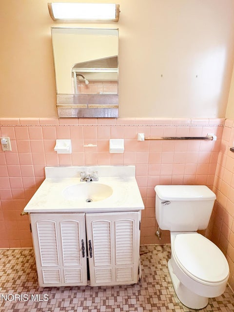 Tiny photo for 2666 Secor Road, Toledo, OH 43606 (MLS # 10012545)