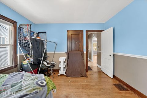 Tiny photo for 5621 Harvest Lane, Toledo, OH 43623 (MLS # 10007743)