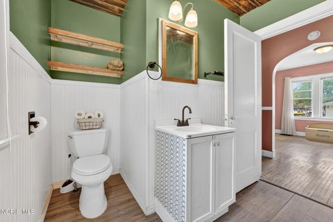Tiny photo for 5621 Harvest Lane, Toledo, OH 43623 (MLS # 10007743)