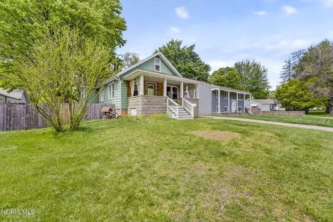 Tiny photo for 5621 Harvest Lane, Toledo, OH 43623 (MLS # 10007743)