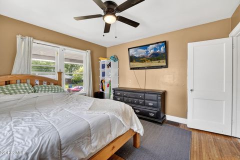 Tiny photo for 5621 Harvest Lane, Toledo, OH 43623 (MLS # 10007743)