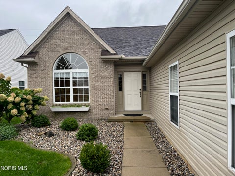 Tiny photo for 4967 Lake Breeze Lane, Maumee, OH 43537 (MLS # 10013833)