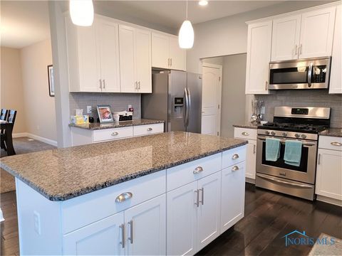 Tiny photo for 14934 Stonebridge Lane, Perrysburg, OH 43551 (MLS # 10006289)