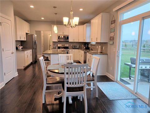 Tiny photo for 14934 Stonebridge Lane, Perrysburg, OH 43551 (MLS # 10006289)