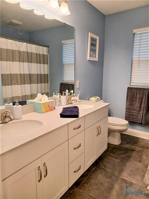 Tiny photo for 14934 Stonebridge Lane, Perrysburg, OH 43551 (MLS # 10006289)