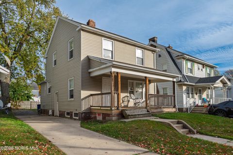 Photo of 2018 Perth Street, Toledo, OH 43607 (MLS # 10001335)