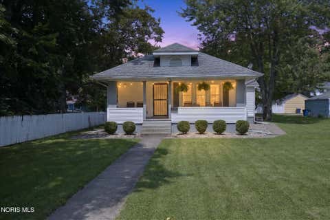 Photo of 417 E 3rd Street, Perrysburg, OH 43551 (MLS # 10011358)