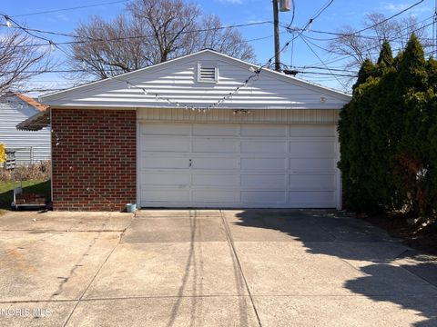 Tiny photo for 630 Polonia Court, Toledo, OH 43607 (MLS # 10005317)