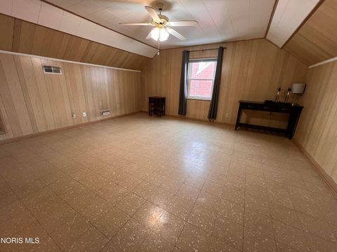 Tiny photo for 630 Polonia Court, Toledo, OH 43607 (MLS # 10005317)