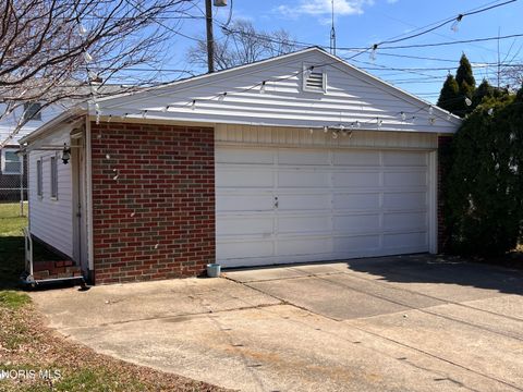 Tiny photo for 630 Polonia Court, Toledo, OH 43607 (MLS # 10005317)