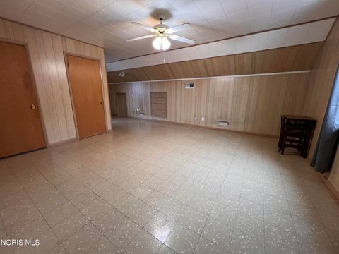 Tiny photo for 630 Polonia Court, Toledo, OH 43607 (MLS # 10005317)