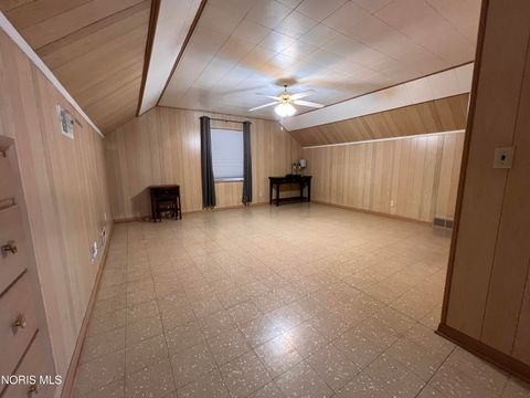 Tiny photo for 630 Polonia Court, Toledo, OH 43607 (MLS # 10005317)