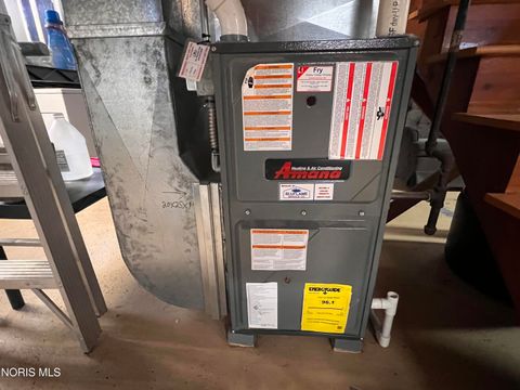 Tiny photo for 630 Polonia Court, Toledo, OH 43607 (MLS # 10005317)