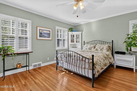 Tiny photo for 4146 Sheraton Road, Ottawa Hills, OH 43606 (MLS # 10014759)