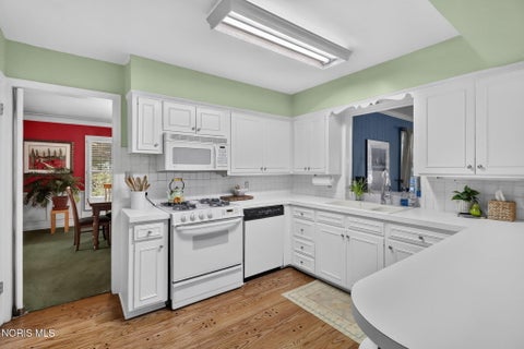 Tiny photo for 4146 Sheraton Road, Ottawa Hills, OH 43606 (MLS # 10014759)