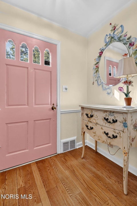 Tiny photo for 4146 Sheraton Road, Ottawa Hills, OH 43606 (MLS # 10014759)
