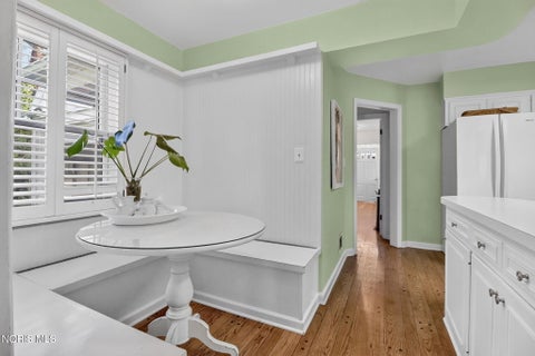 Tiny photo for 4146 Sheraton Road, Ottawa Hills, OH 43606 (MLS # 10014759)