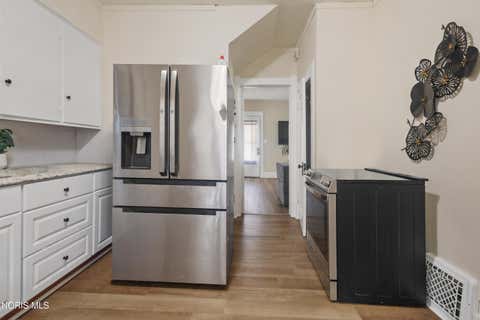Tiny photo for 734 Brighton Avenue, Toledo, OH 43609 (MLS # 10011555)