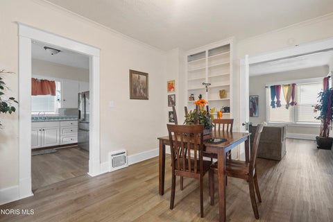 Tiny photo for 734 Brighton Avenue, Toledo, OH 43609 (MLS # 10011555)