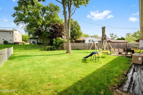 Tiny photo for 228 Edinborough Drive, Findlay, OH 45840 (MLS # 10007879)