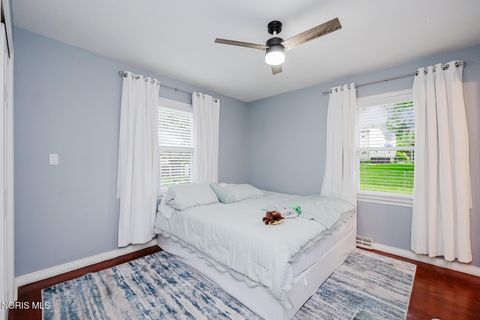 Tiny photo for 228 Edinborough Drive, Findlay, OH 45840 (MLS # 10007879)