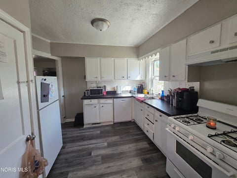 Tiny photo for 1733 Giant Street, Toledo, OH 43613 (MLS # 10014499)