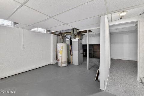 Tiny photo for 2022 Eastgate Road, Toledo, OH 43614 (MLS # 10008353)