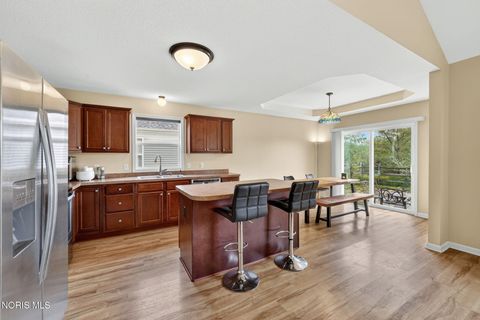 Tiny photo for 2026 Oakside Road, Toledo, OH 43615 (MLS # 10008389)