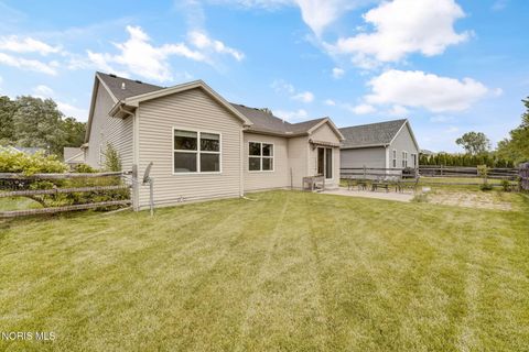 Tiny photo for 2026 Oakside Road, Toledo, OH 43615 (MLS # 10008389)