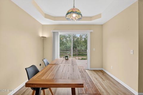 Tiny photo for 2026 Oakside Road, Toledo, OH 43615 (MLS # 10008389)