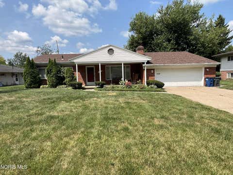 Photo of 2421 Valley Brook Drive, Toledo, OH 43615 (MLS # 10011369)