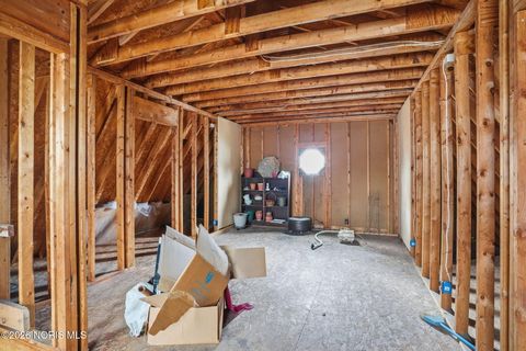 Tiny photo for 581 Prouty Avenue, Toledo, OH 43609 (MLS # 10003172)