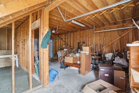 Tiny photo for 581 Prouty Avenue, Toledo, OH 43609 (MLS # 10003172)