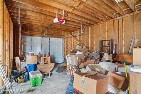 Tiny photo for 581 Prouty Avenue, Toledo, OH 43609 (MLS # 10003172)