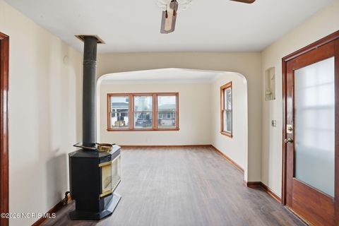 Tiny photo for 581 Prouty Avenue, Toledo, OH 43609 (MLS # 10003172)