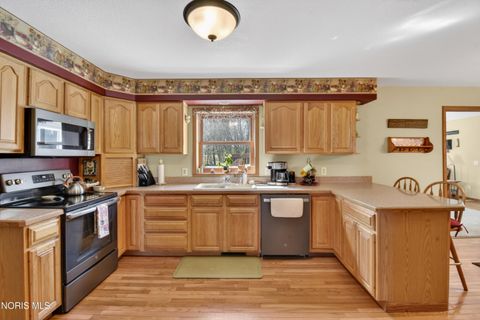 Tiny photo for 9925 Ohio 108, Wauseon, OH 43567 (MLS # 10006149)