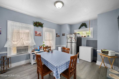 Tiny photo for 2033 Crosswell Place, Toledo, OH 43607 (MLS # 10002684)