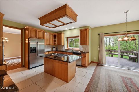 Tiny photo for 8819 Royal Oak Drive, Holland, OH 43528 (MLS # 10006676)